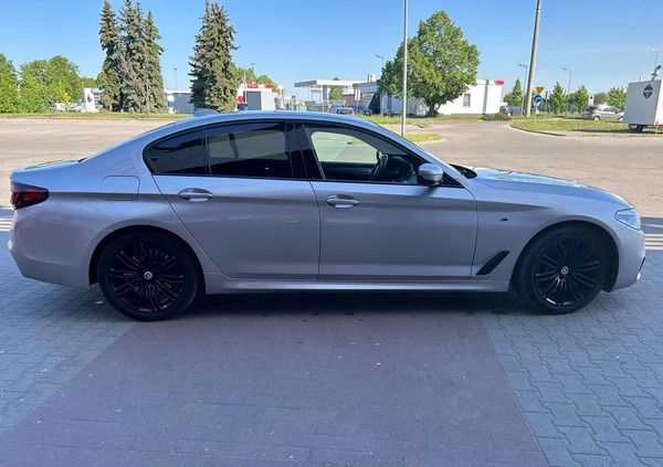 BMW Seria 5 cena 165000 przebieg: 64000, rok produkcji 2019 z Leszno małe 67
